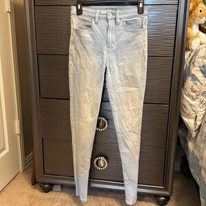 Light Blue American Eagle Super Hi-Rise Jeggings Size 2